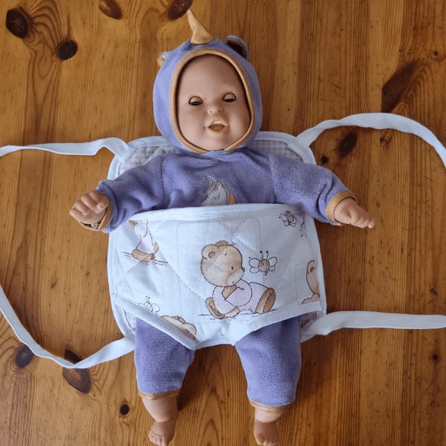 Porte-bébé de poupée